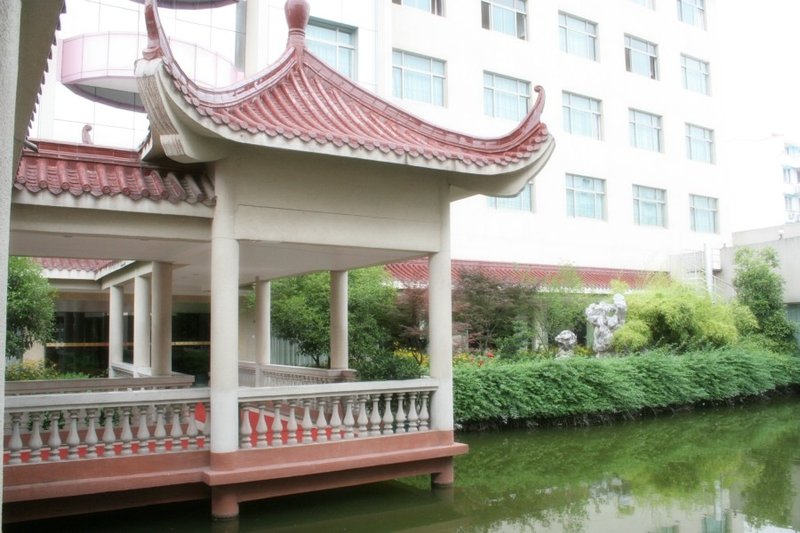 Huangshan Shuguang Yusong Hotel