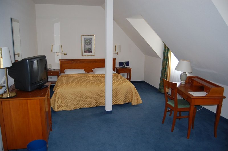 Hotel & Restaurant SchÖnau