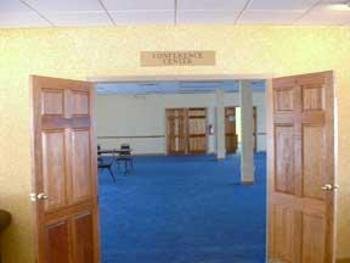 Travelers Place Inn & Suites