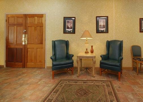Travelers Place Inn & Suites