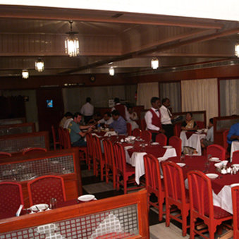 Hotel Gokulam Park
