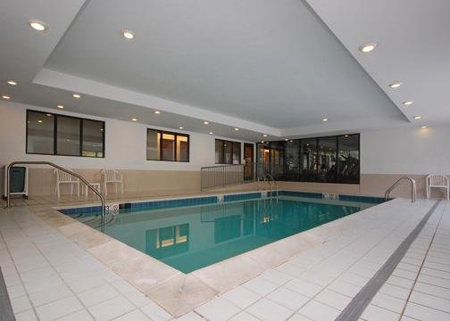 Sleep Inn & Suites