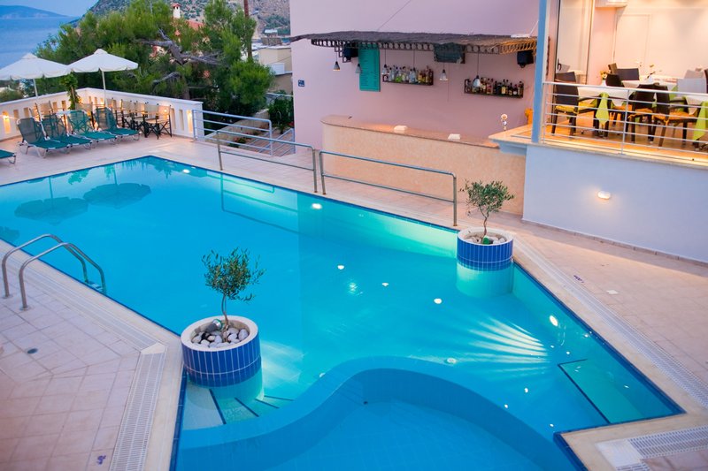 Amaryllis Hotel Apartments