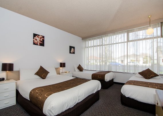Red Carpet Motel photo 5