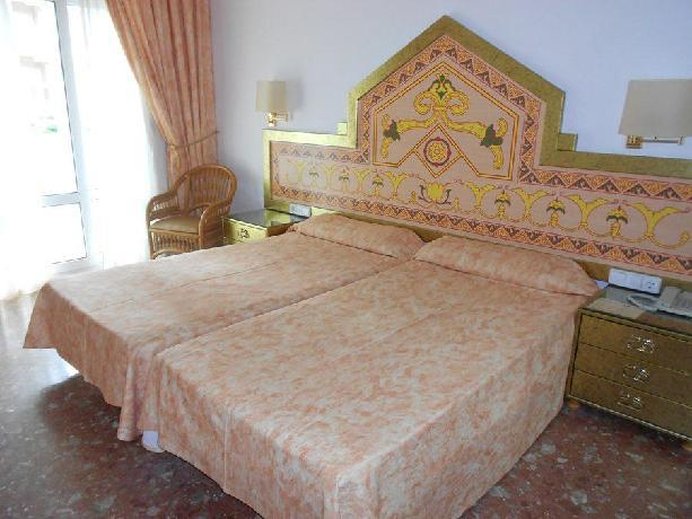 Hotel Canada Palace