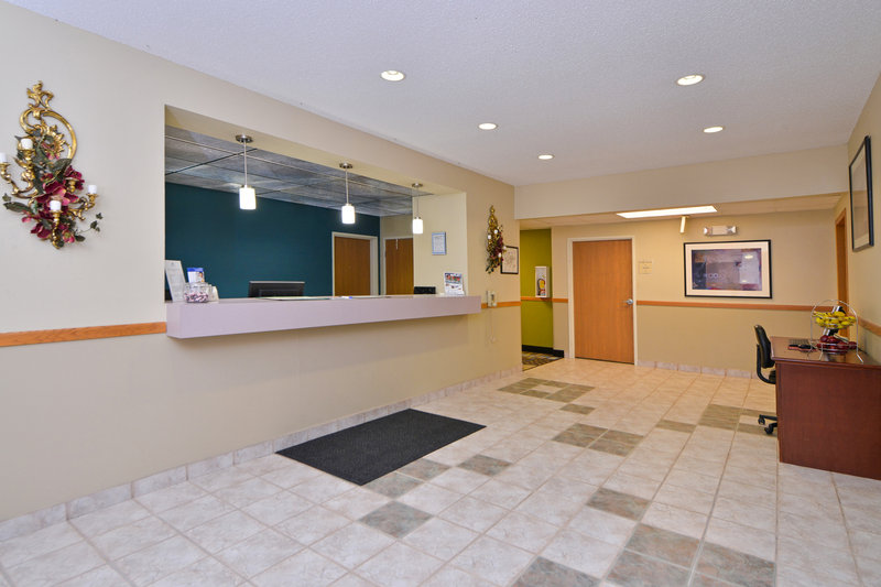 Regency Inn Geneseo IL I-80