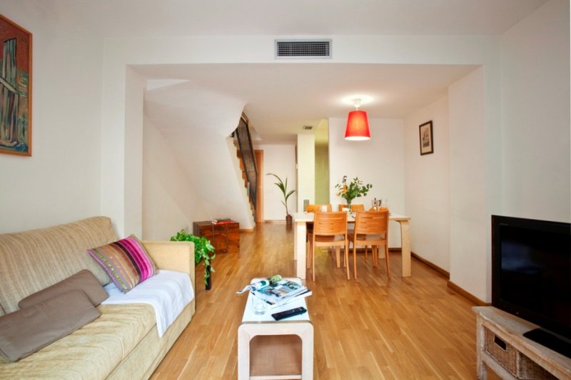 AinB Eixample Entenza Apartments photo 3
