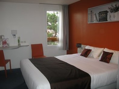 greet Hotel Massieux Lyon Nord