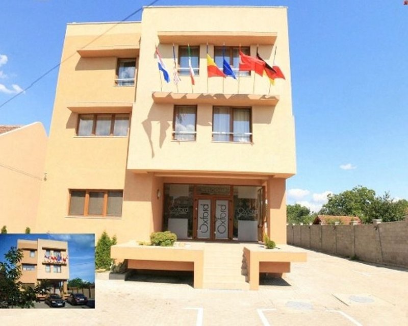 Hotel Oxford Inn&Suites 