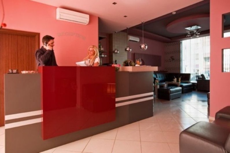 Expo Hotel photo 3