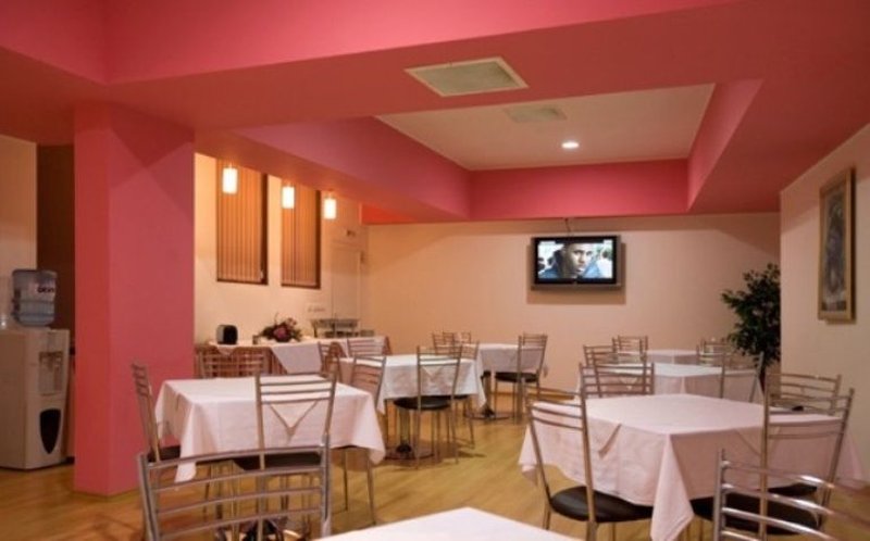 Expo Hotel photo 2