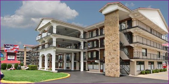 Americana Inn, a Travelodge by Wyndham
