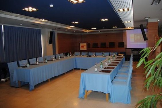 Aragosta Hotel & Restaurant