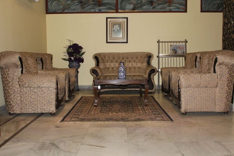 GIS SELECT BANJARA HILLS  — photo 5