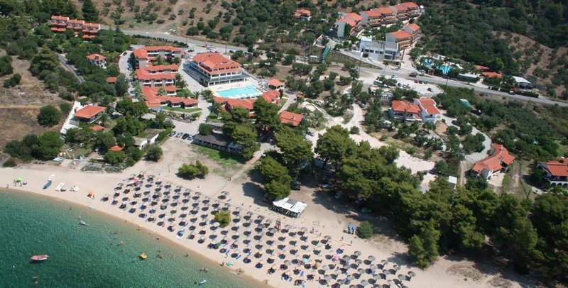 Lagomandra Beach Hotel photo 2