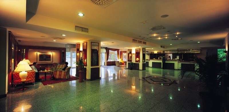 Shodlik Palace