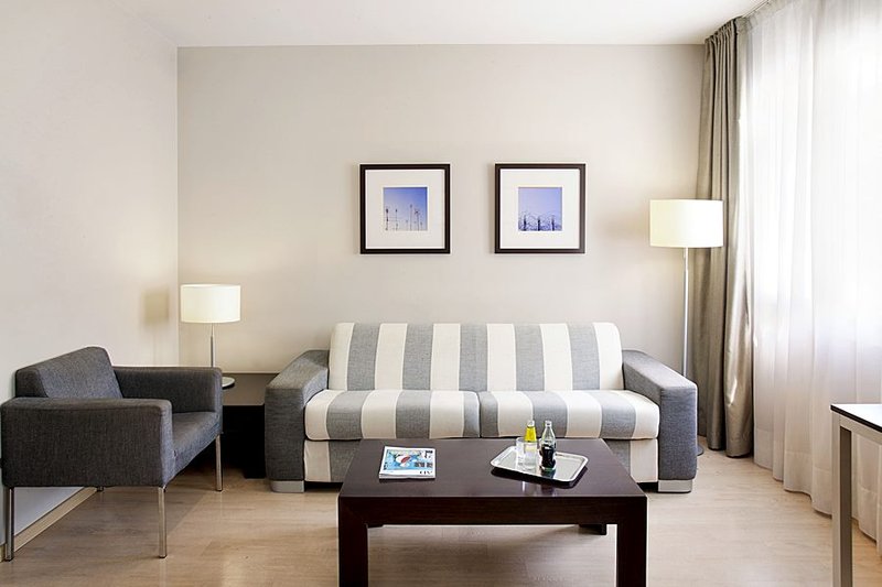 Casual Colours Barcelona Hotel