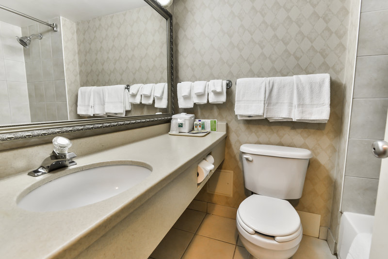 Durham Hotel East & Conference Centre