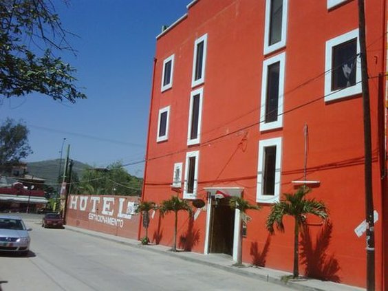 Capital O Oaxaca Guest Hotel