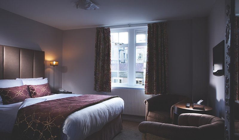 Fanhams Hall Hotel