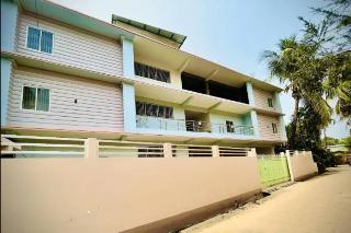 Queen Residency