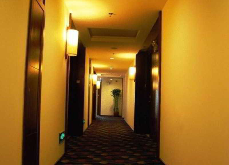 Venice Hotel