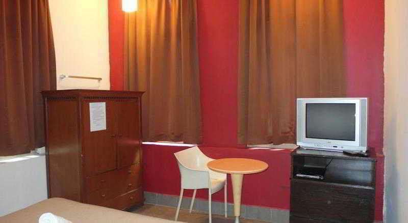 Number Eight Guesthouse