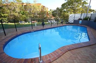 Surfers Plaza Resort
