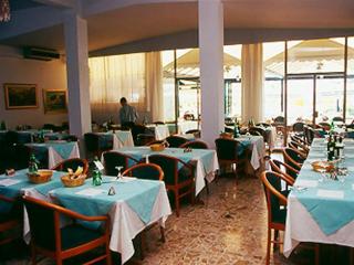 Queen Anne Hotel