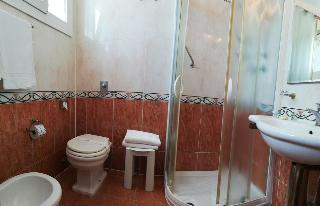 Hotel Caravelle