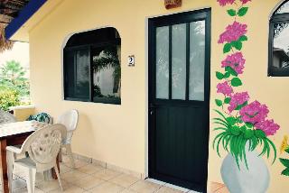 La Buena Vida Suites
