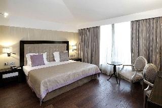 Hotel Jardin Real De Mirasierra