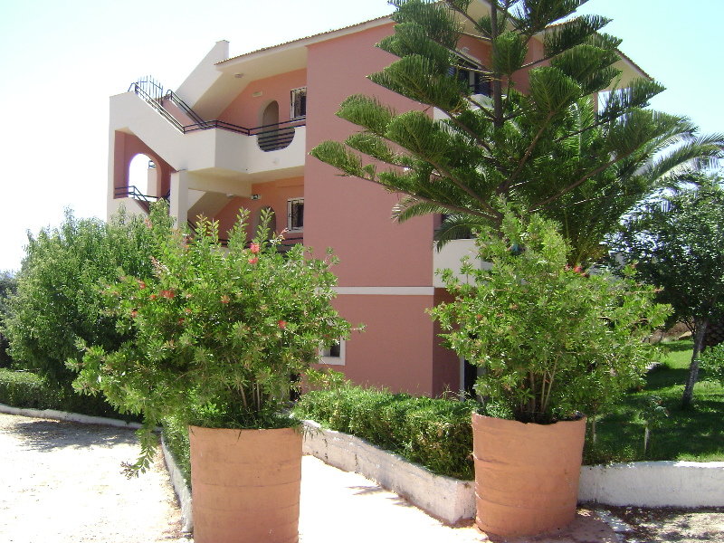 Lofos Apartments