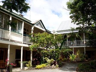 Ellie's Guest House