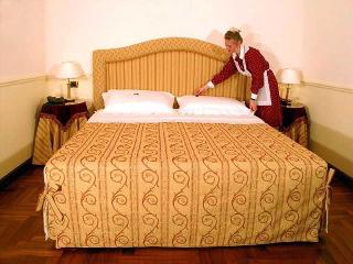 Domus Inn