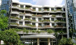 Eastin Lakeside