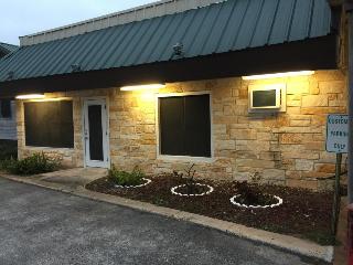 Knights Inn George West