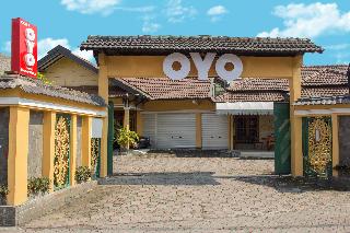 OYO 392 Hotel Mawar Saron