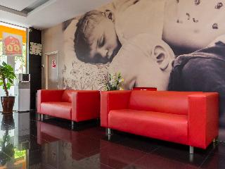 Golden Pearl Hotel