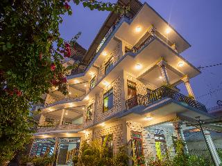 OYO 133 Hotel Center Inn Lake