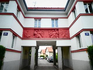 Prime Rooms