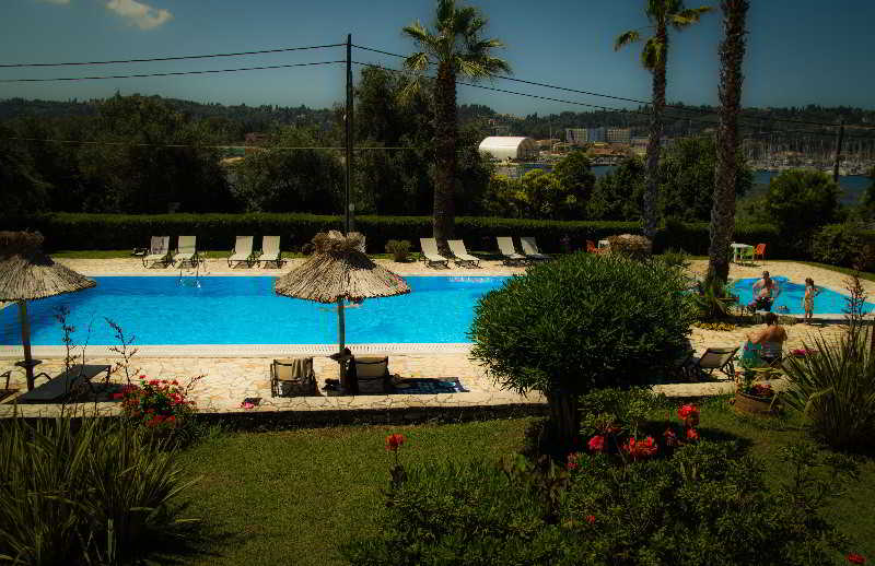 Alexandros & Gerekos Apartments