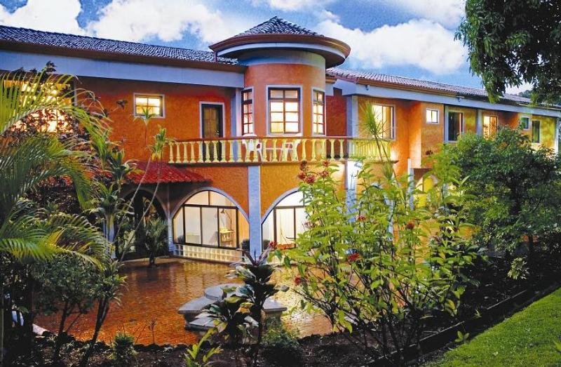 Orquideas Inn