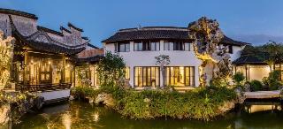 Zhenze Waterside House Hotel