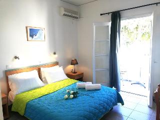 Villa Kamari Star
