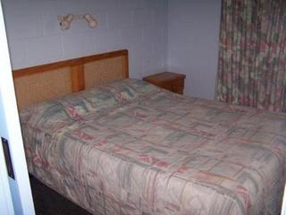 Bermuda Breezes Resort Motel