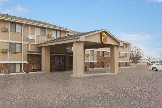 Super 8 by Wyndham Sioux Falls Convention Center