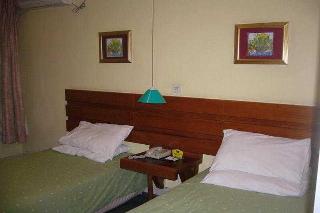Home Inn Ziyang Road