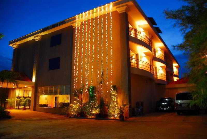 Orient DAngkor Hotel