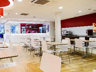 Travelodge Bristol Mitchell Lane